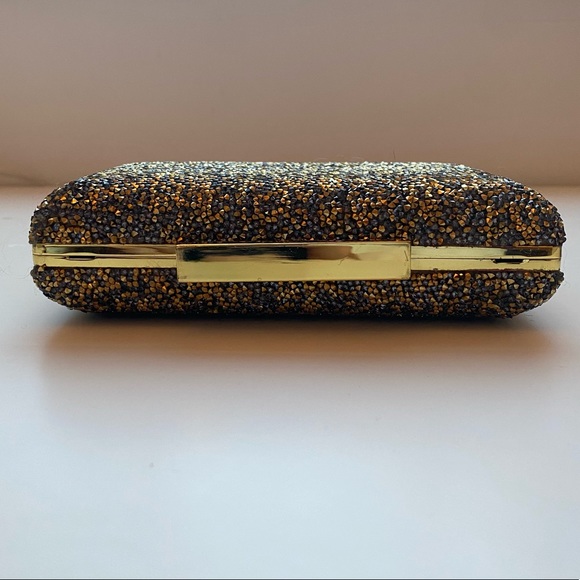 VINCE CAMUTO — clutch - Picture 2 of 7